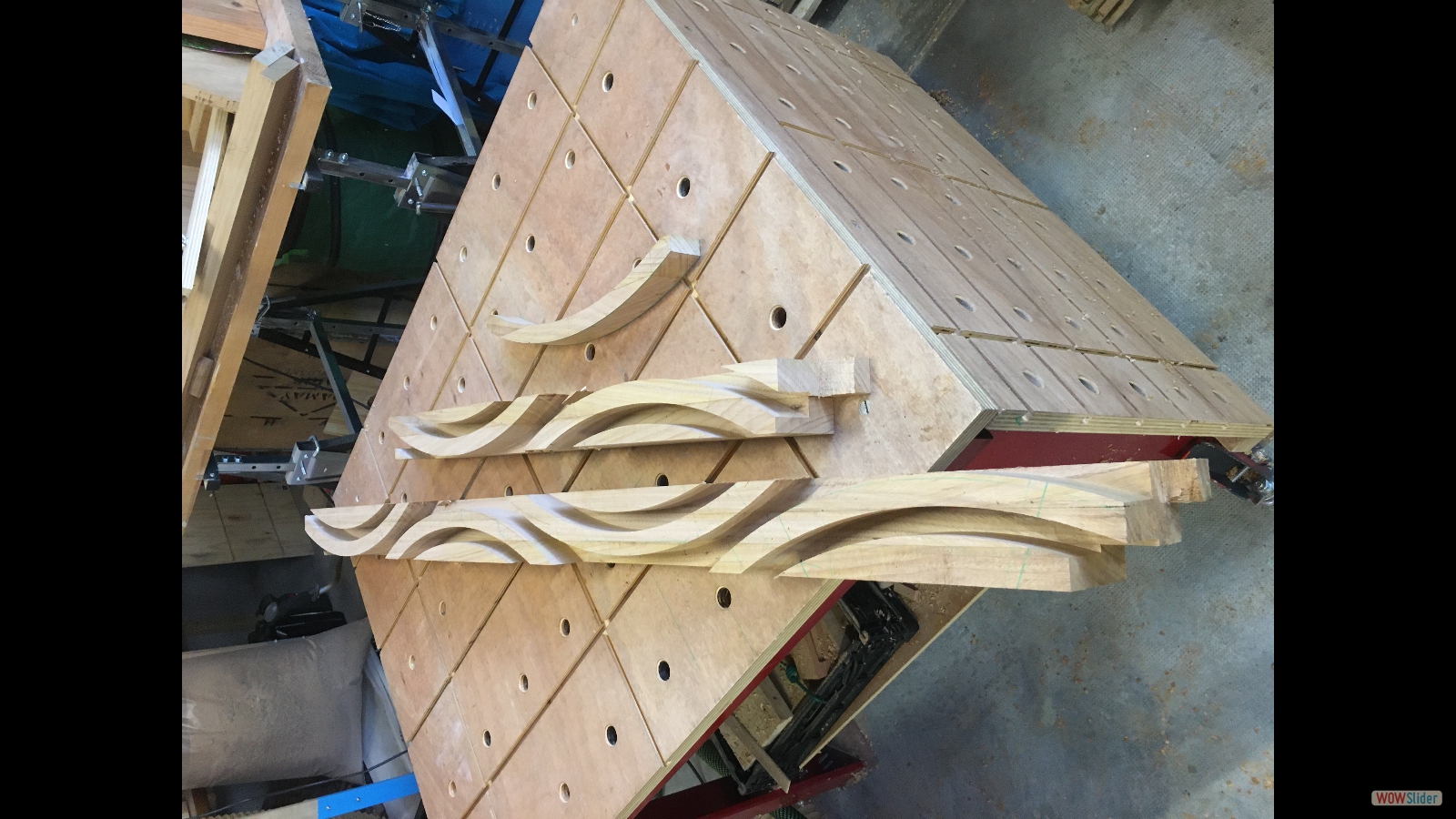 Suite des usinages, minimum 4 éléments....