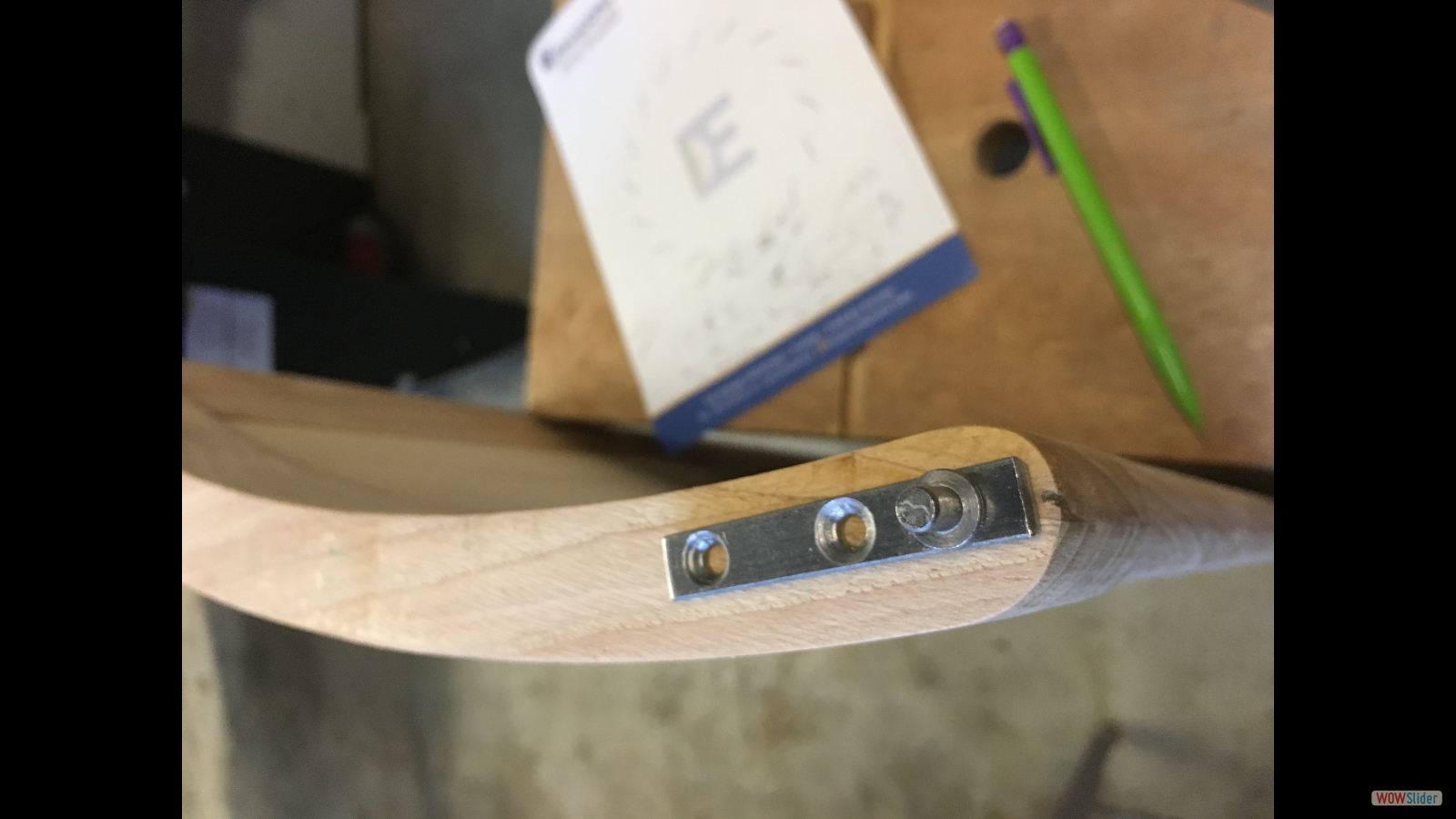 Présentation des charnières.